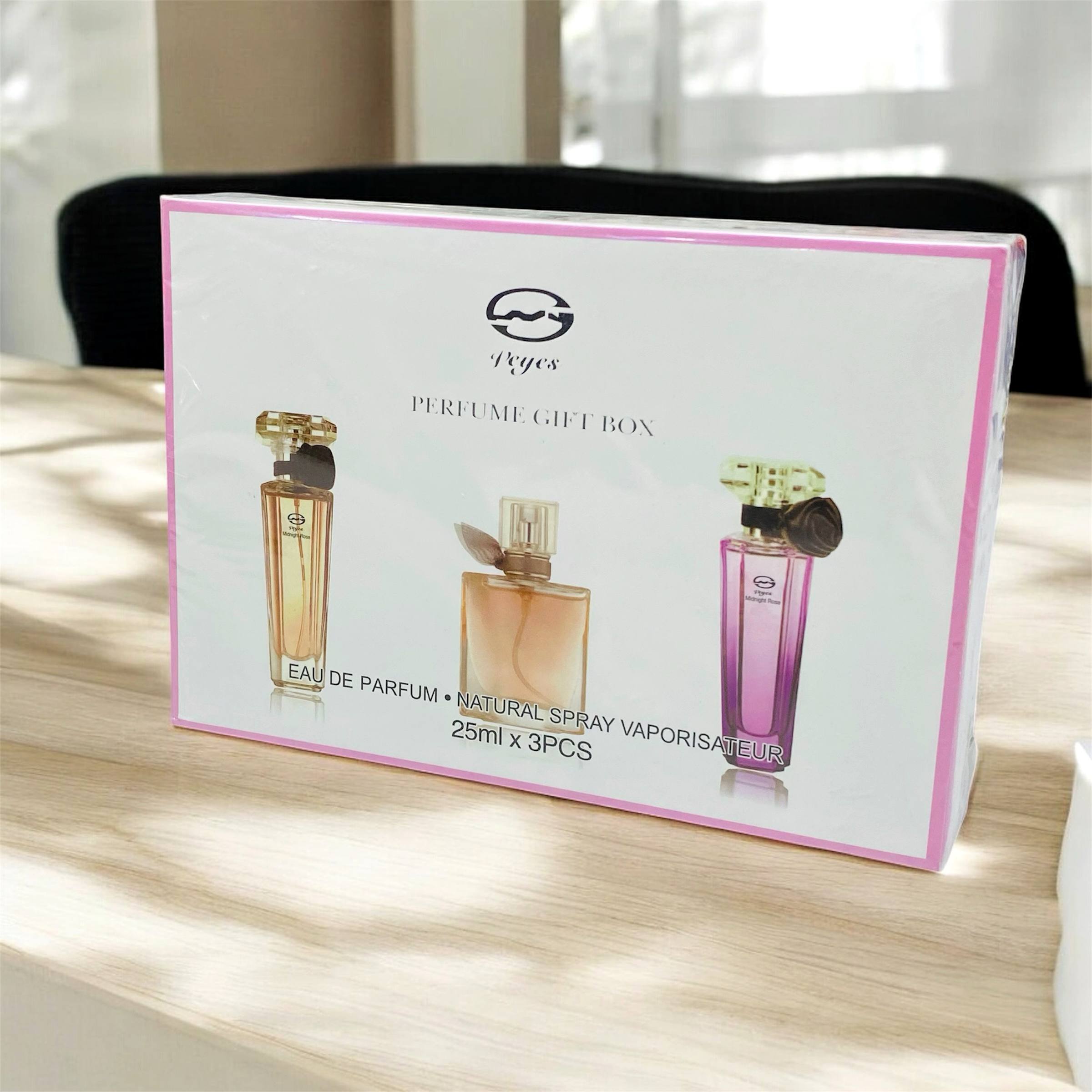 photo_4_2025-10-15_23-51-24 طقم 3 عطور نسائية في علبة هدية 25 مل - الصورة 1
