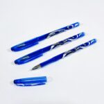 قلم حبر أزرق مع محاية - بيرو محاية