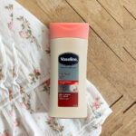 لوشن فازلين الأصلي موحد لون البشرة ترطيب ونعومة 200 مل