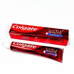 معجون أسنان كولجيت تبييض طبيعي 75 مل