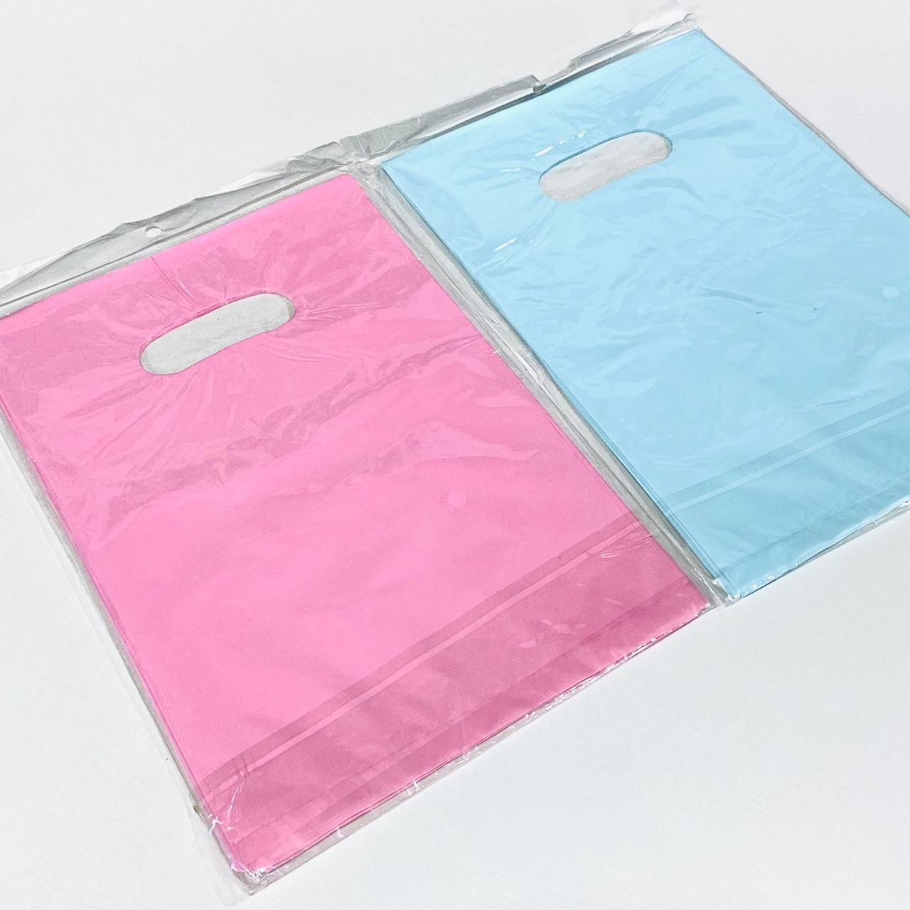 photo_1_2024-10-17_00-45-12 اكياس هدايا نايلو للتوزيعات مناسبة مولود جديد عبوة 50 كيس - الصورة 1