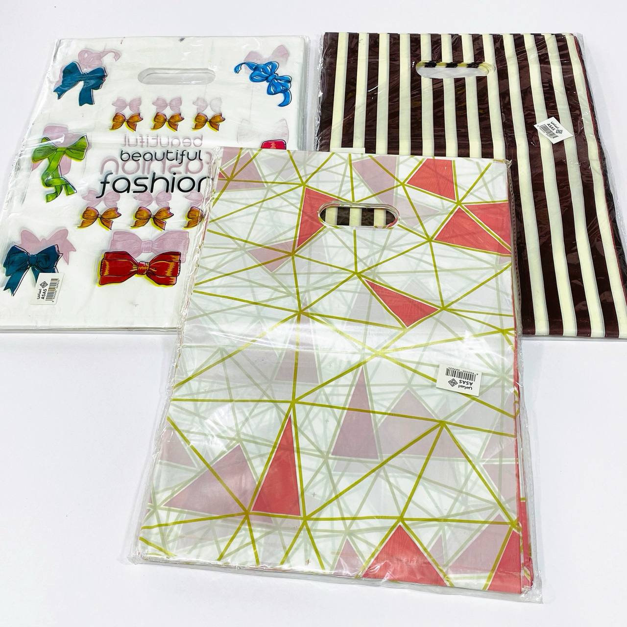 photo_2_2024-10-11_16-40-34 اكياس توزيعات وهدايا حجم كبير عدد 100 كيس - الصورة 1