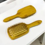 مشط شعر خشبي كامل مانعه للكهرباء الساكنة لجميع انواع الشعر