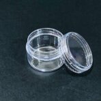 ⁦طقم 12 علبة اكريليك لتعبئة المنتجات والكريمات ومواد التجميل 15 مل⁩ - الصورة ⁦2⁩