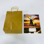 ⁦مجموعة أكياس هدايا ومتاجر ورقية 12 كيس حجم متوسط⁩ - الصورة ⁦2⁩