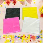 دستة مناديل مناسبة ملونة حجم كبير 20 منديل مقاس 20*20 سم