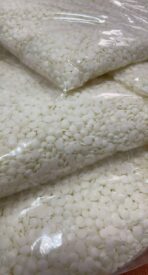 ⁦شمع الصويا طبيعي 100%  1 كيلو حبيبات لصناعة الشموع سهل المزج مع العطور والألوان WFHM77⁩ - الصورة ⁦7⁩