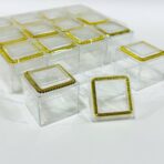 مجموعة علب توزيعات مناسبات وافراح 12 علبة اكريليك مربعه اطار ذهبي