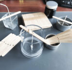 ⁦20 قطعة من اعواد الخشبية به ثقب لتثبيت فتيل الشمع WFHM77⁩ - الصورة ⁦2⁩