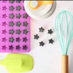 ⁦قالب سيلكون بشكل نجوم صغيرة لصنع بخور المستكة وفواحت الشمع بتجويف 112 WFHM77⁩ - الصورة ⁦2⁩