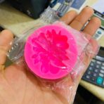 ⁦قالب سيليكون تصميم زهرة قطعه لصنع ديكور الحلويات والزينة والكيكات MA93⁩ - الصورة ⁦6⁩