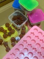 ⁦قالب سيليكون لصنع بخور مستكة وزينة الكعك 50 تجويف شكل دائرة نجمة سمايل MA93⁩ - الصورة ⁦5⁩