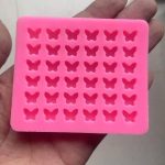 قالب فراشات صغيرة سيلكون 36 فراشة متعددة الاستعمالات زينة الشمع والحلوى MA93
