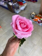 ⁦وردة صناعي جوري لون وردي حجم كبير طول  50 سم لصنع باقات والاهداء في الهدايا⁩ - الصورة ⁦2⁩