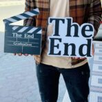 ⁦لوحة جلسات تصوير مشاريع التخرج بعبارات مختلفة⁩ - الصورة ⁦6⁩