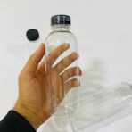 ⁦علب فارغة بلاستيك غطاء اسود شيشة متعددة الاستعمالات عبوة - ربع / نصف / لتر للمناسبات والافراح⁩ - الصورة ⁦4⁩