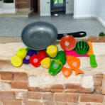 لعبة مطبخ تقطيع الفواكه و الخضروات مع طاجين ,القابلة لأعادة اللصق , 9 قطع