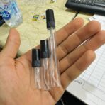 ⁦عبوة زجاجية تقسيم العطور الأصلية بخاخ رأس أسود 3 / 5 / 10 مل⁩ - الصورة ⁦2⁩