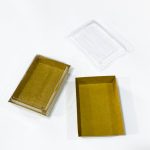 علبة مستطيلة كرتون و غطاء بلاستيك للاستعمال الغذائي شفاف مقاس 15*10 سم