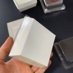 ⁦دستة 10 علب بيضاء غطاء بلاستيك متعدد الاستعمال للكيك وتوزيعات خلوط العيد والمناسبات⁩ - الصورة ⁦6⁩