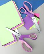 ⁦مقص ستانستيل قص مشرشر زاوية درجة اولى للورق المقوى والاشغال الحرفية واليدوية⁩ - الصورة ⁦4⁩