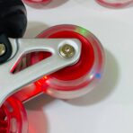 ⁦حذاء تزلج عجلات باتيناج مضيئة مقاس مناسب 38 إلى 43⁩ - الصورة ⁦2⁩