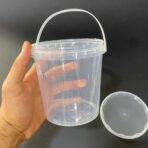 ⁦علبة بلاستيك 1 كيلو للحفظ الغذائي الآمن ، غطاء محكم الاغلاق  1 لتر⁩ - الصورة ⁦2⁩