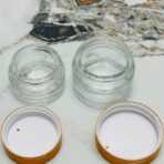 ⁦علبة زجاجية فاخرة بغطاء محكم - مثالية للتخزين والتغليف ، حجم 15/30 مل⁩ - الصورة ⁦3⁩