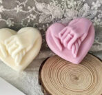 قالب سيلكون بشكل قلب منحوتة بيد ممسكة للخطوبة WFHM77