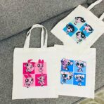 حقيبة توت باق فتيات القوة لون ابيض مع سوستة - مناسبة للدورات والكلية