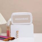 ⁦حقيبة مكياج متعددة الاستعمالات، مقاومة للماء حجم 20×13 سانتي⁩ - الصورة ⁦2⁩