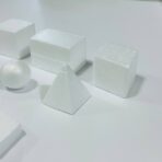 ⁦فوم أشكال هندسية مجسمات 7 أشكال , فلين خفيف ، هرم , كرة , اسطوانة , مكعب , متوازي الأضلاع , خماسي⁩ - الصورة ⁦3⁩