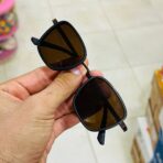 ⁦نظارة رجالية شمسية سكوير براون - اصدار فاخر" مع حافظة حماية⁩ - الصورة ⁦2⁩