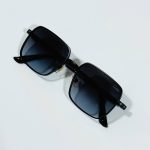 نظارة شمسية رجالية تصميم شبيه CARTIER عدسات متدرجة باللون الأسود مع حافظة حماية