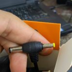 ⁦محول متعدد الاستعمالات 2 في 1 راس رقيق وغليظ لتشغيل الاجهزة الالكترونية⁩ - الصورة ⁦2⁩