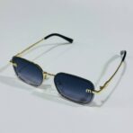 ⁦نظارة شمسية نسائية تصميم شبيه  MIU MIU عدسات أزرق متدرج مع حافظة حماية⁩ - الصورة ⁦3⁩