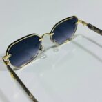 ⁦نظارة شمسية نسائية تصميم شبيه Dior - مع حافظة حماية⁩ - الصورة ⁦2⁩