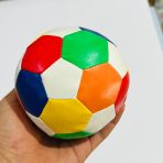 ⁦لعبة كورة صوف اسفنج للمواليد والأطفال MOAF03⁩ - الصورة ⁦2⁩