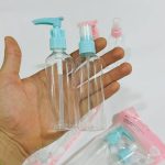 طقم 2 عبوات بخاخ + لوشن كريم شامبو - 100 مل - لون أزرق & وردي