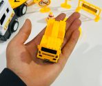 ⁦طقم لعبة شاحنة نقل حفار و رافعة مع علامات تنبية    MOAF03⁩ - الصورة ⁦4⁩
